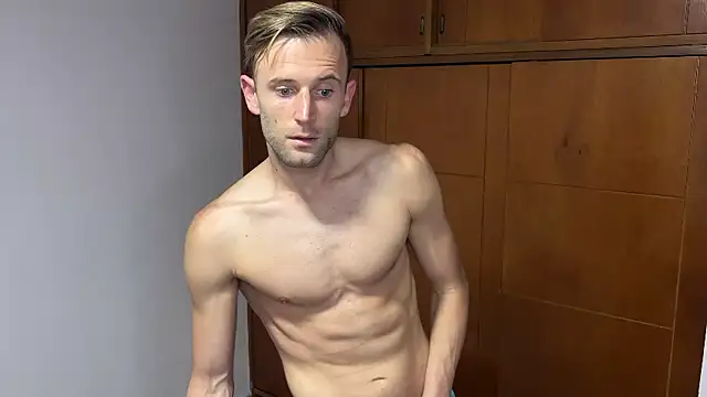 aquilesmade online show from 4, 12, 2024