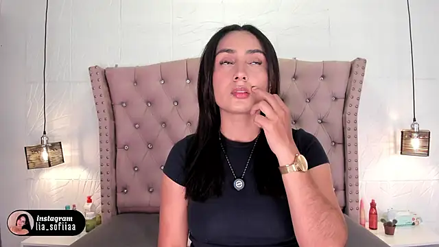 lia sofiia online show from 11, 4, 2026