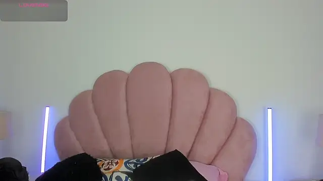 Nicole Paradise online show from 14, 5, 2026