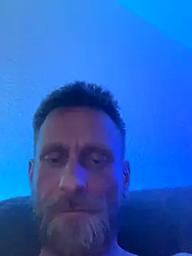 Bro4bro0040 online show from 11, 11, 2025