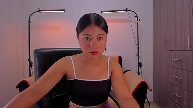 cloy baby   online show from 3, 6, 2026