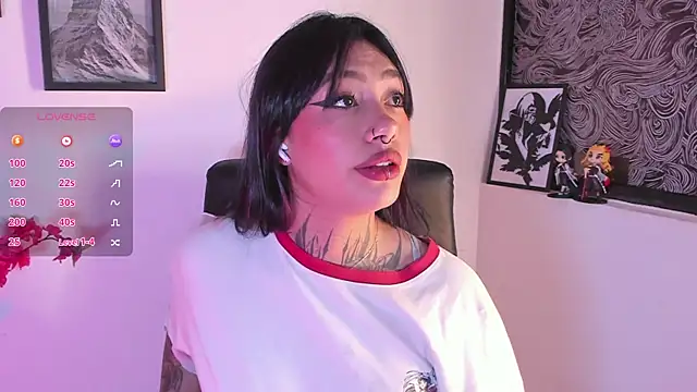 Snapshot of Akari1_Mischief chatting on 23, 5, 2026 Akari1 Mischief online show from 23, 5, 2026