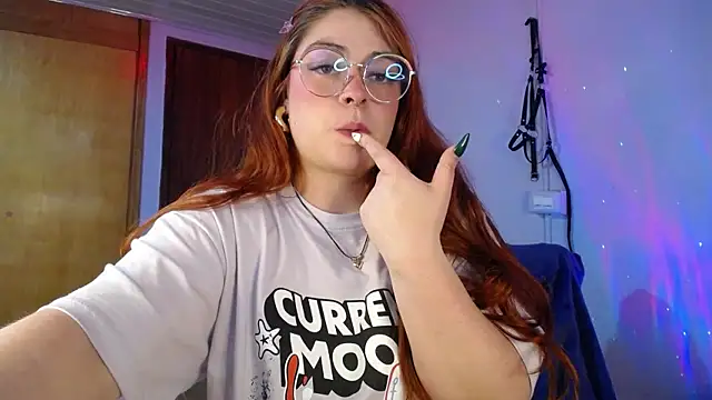 Snapshot of Layna_cold chatting on 18, 3, 2025 Layna cold online show from 18, 3, 2025