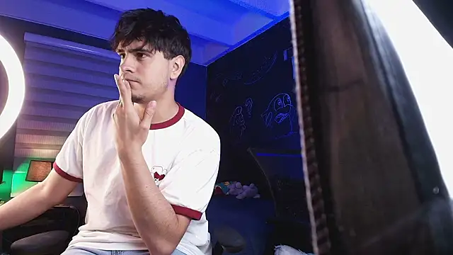 thiago rockwelll online show from 31, 3, 2026