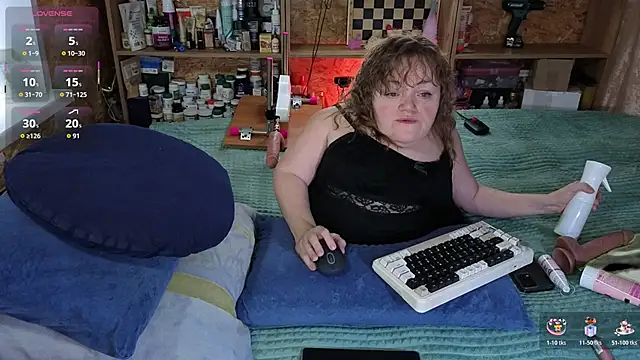 MiniNatalie online show from 9, 11, 2025