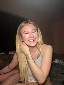 Mia-Minou online show from 12, 2, 2025