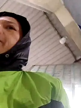 Snapshot of Aninyin22 chatting on 24, 2, 2025 Aninyin22 online show from 24, 2, 2025