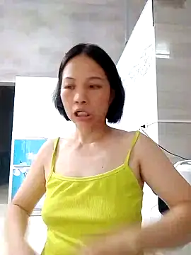 Snapshot of Aninyin22 chatting on 9, 9, 2025 Aninyin22 online show from 9, 9, 2025