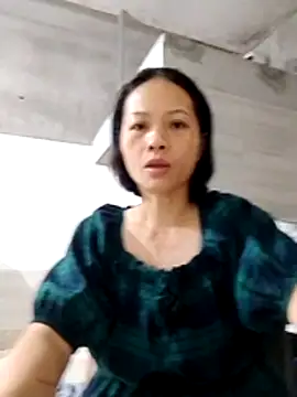 Snapshot of Aninyin22 chatting on 27, 10, 2025 Aninyin22 online show from 27, 10, 2025