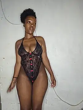 Snapshot of curvysexybody chatting on 14, 6, 2026 curvysexybody online show from 14, 6, 2026