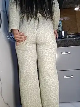 Snapshot of Manpreet_kaur21 chatting on 7, 11, 2025 Manpreet kaur21 online show from 7, 11, 2025