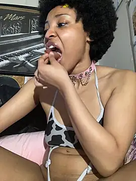 KimiAqua online show from 13, 2, 2025