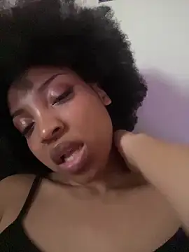 KimiAqua online show from 5, 3, 2025