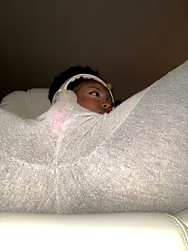 KimiAqua online show from 30, 11, 2025