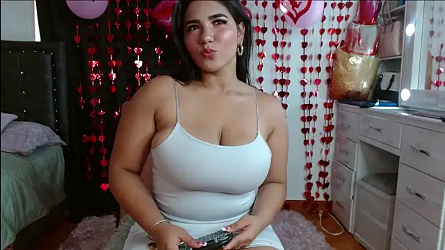 AnnaRosse1 online show from 10, 2, 2025