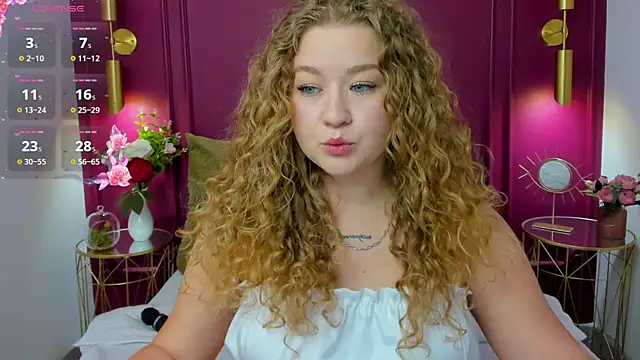 Snapshot of CassieRide chatting on 21, 2, 2025 CassieRide online show from 21, 2, 2025