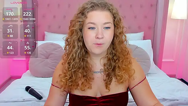 Snapshot of CassieRide chatting on 26, 2, 2025 CassieRide online show from 26, 2, 2025