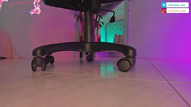 charlotte  grey online show from 1, 10, 2025