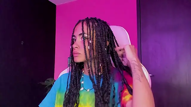 Juanadearco5 online show from 3, 12, 2024