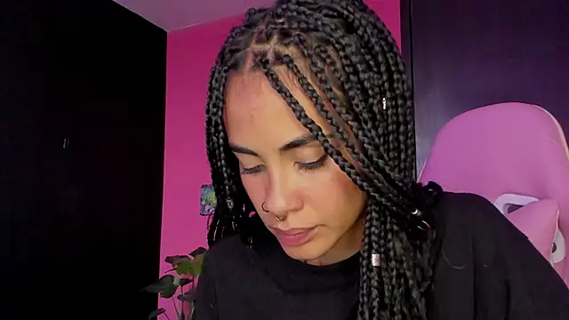 Juanadearco5 online show from 15, 12, 2024