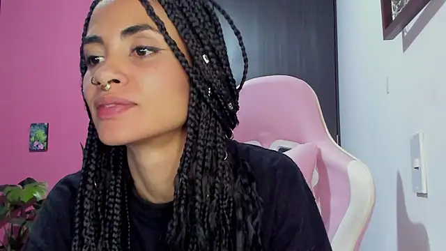 Juanadearco5 online show from 16, 12, 2024