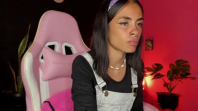 Juanadearco5 online show from 4, 2, 2025