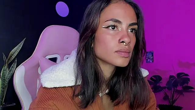 Juanadearco5 online show from 11, 2, 2025