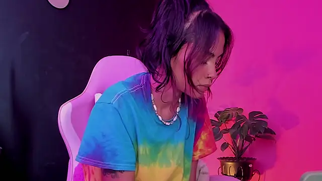 Juanadearco5 online show from 5, 3, 2025