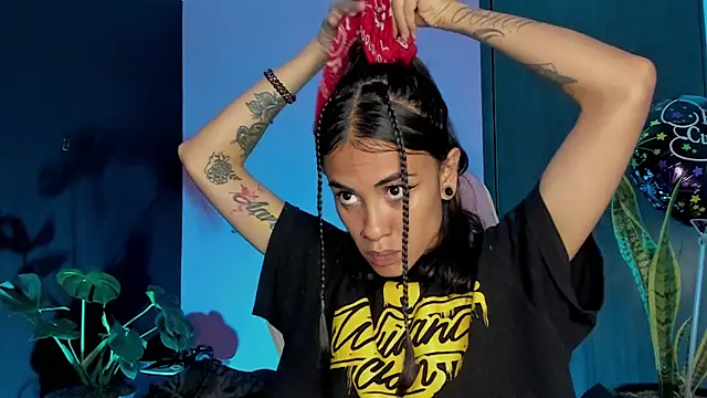 Juanadearco5 online show from 20, 3, 2025