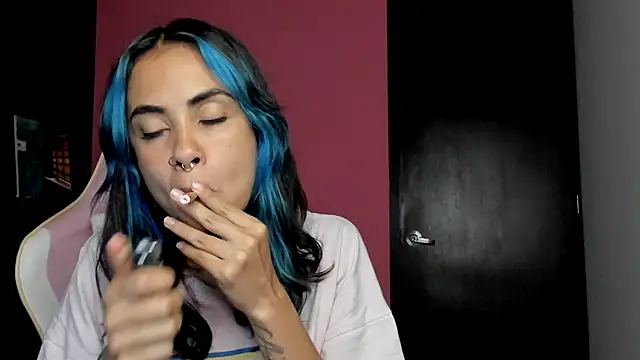 Juanadearco5 online show from 4, 10, 2025