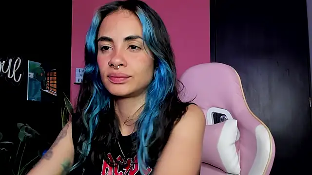 Juanadearco5 online show from 23, 11, 2025