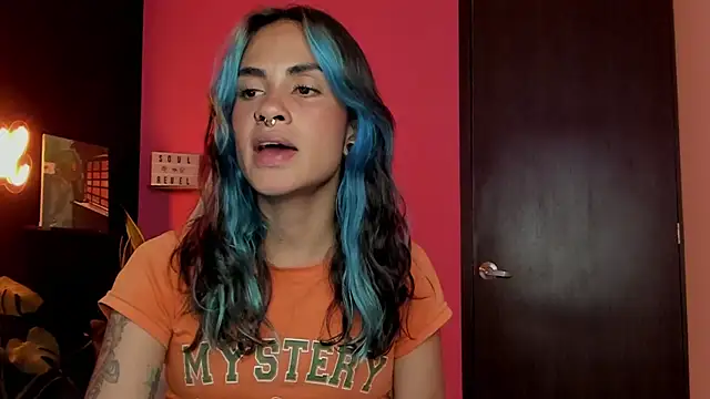 Juanadearco5 online show from 3, 12, 2025