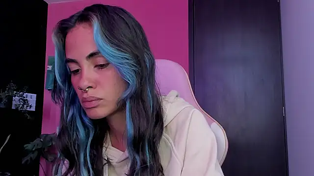 Juanadearco5 online show from 14, 12, 2025