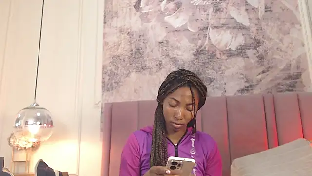Snapshot of SabrinaDevill chatting on 5, 6, 2026 SabrinaDevill online show from 5, 6, 2026