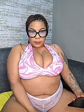 Snapshot of ExclusiveLeexx chatting on 19, 1, 2025 ExclusiveLeexx online show from 19, 1, 2025
