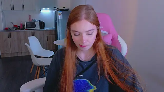 cinnabon girls online show from 4, 4, 2026