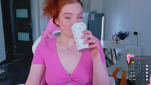 cinnabon girls online show from 18, 4, 2026