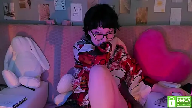 dreamgirllovee online show from 10, 3, 2025