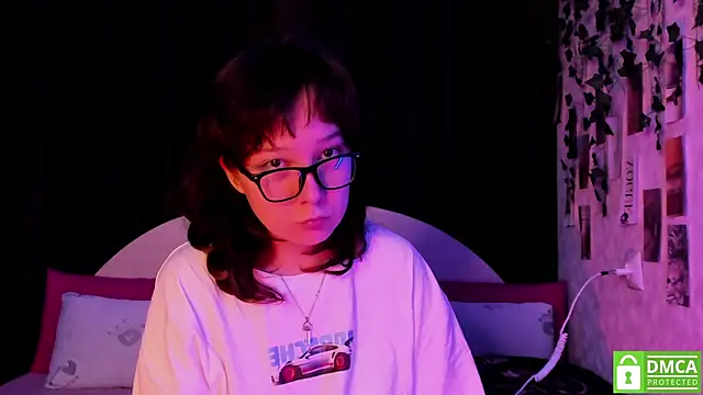 dreamgirllovee online show from 4, 10, 2025