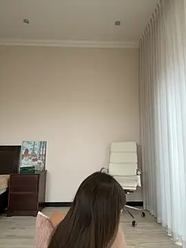 Hott Lolla online show from 1, 2, 2025