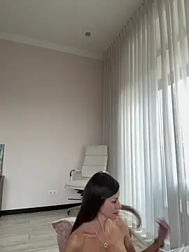 Hott Lolla online show from 11, 2, 2025