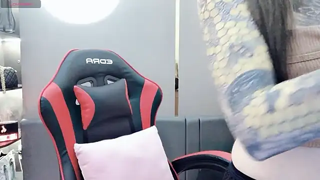 Snapshot of witch-39 chatting on 14, 12, 2024 witch-39 online show from 14, 12, 2024