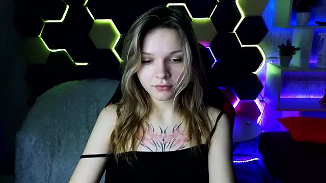 LitaBrom online show from 2, 2, 2025