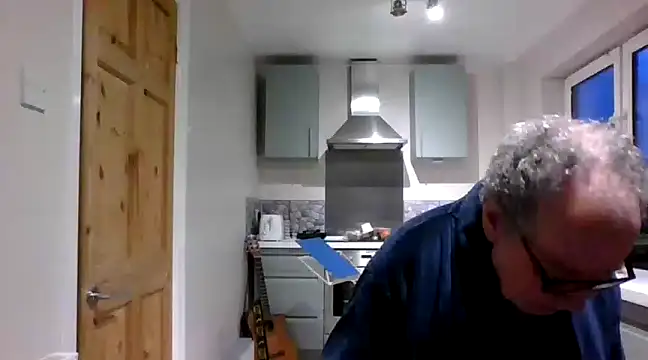 jimmybenido online show from 27, 1, 2025