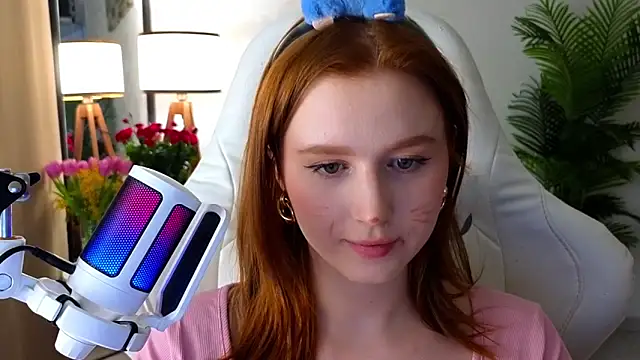 Meow babe online show from 8, 3, 2025