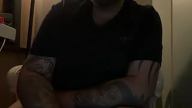 chubbycloudybottom online show from 13, 6, 2026