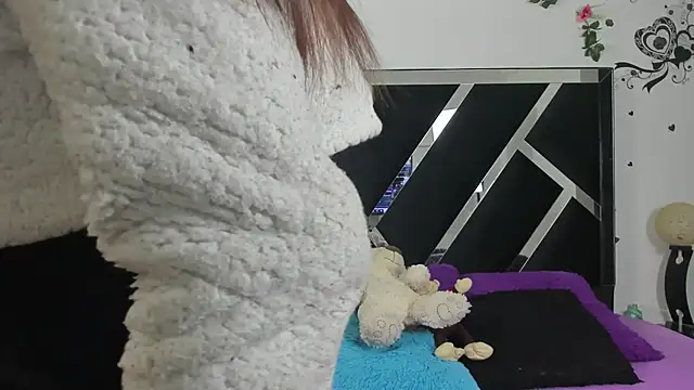 Snapshot of 1lovelygirls chatting on 24, 1, 2025 1lovelygirls online show from 24, 1, 2025