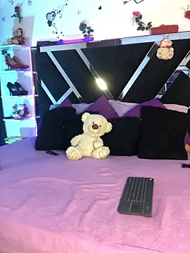 Snapshot of 1lovelygirls chatting on 10, 11, 2025 1lovelygirls online show from 10, 11, 2025