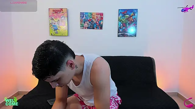 Snapshot of jonathanjoestar_ chatting on 19, 9, 2025 jonathanjoestar online show from 19, 9, 2025