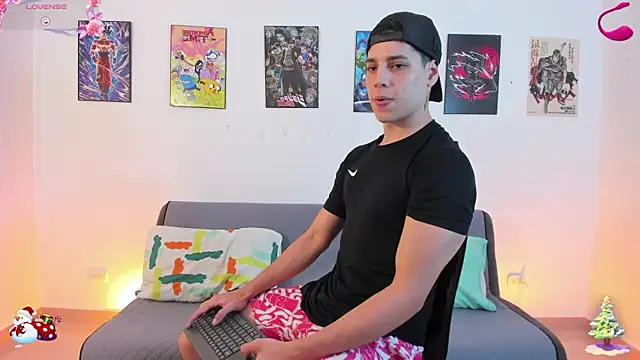 Snapshot of jonathanjoestar_ chatting on 28, 11, 2025 jonathanjoestar online show from 28, 11, 2025